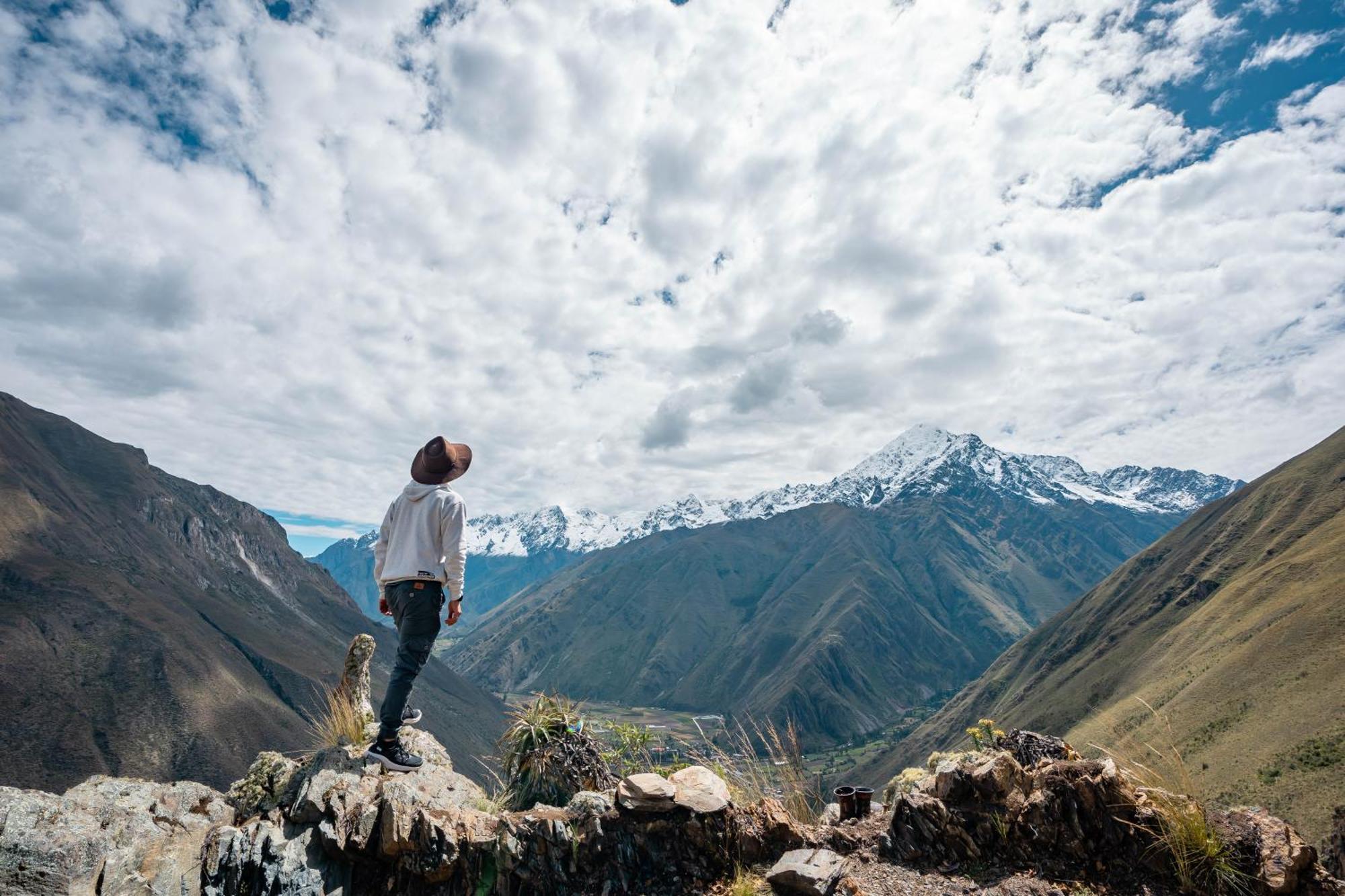 Stardome Spiritual Experience * Ollantaytambo